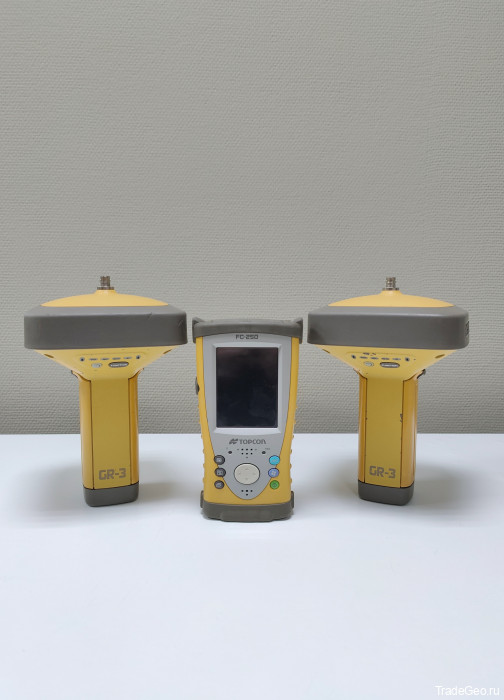 Комплект приемников TOPCON GR-3, UHF/GSM + FC-250