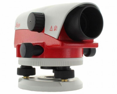Оптический нивелир Leica NA728