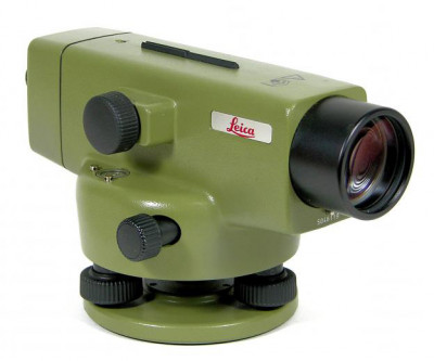 Оптический нивелир Leica NA2